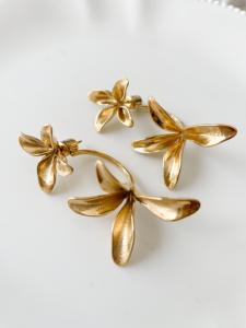 Boucles Fleurs originales doré