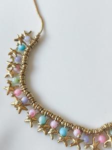 Collier étoiles pastel doré