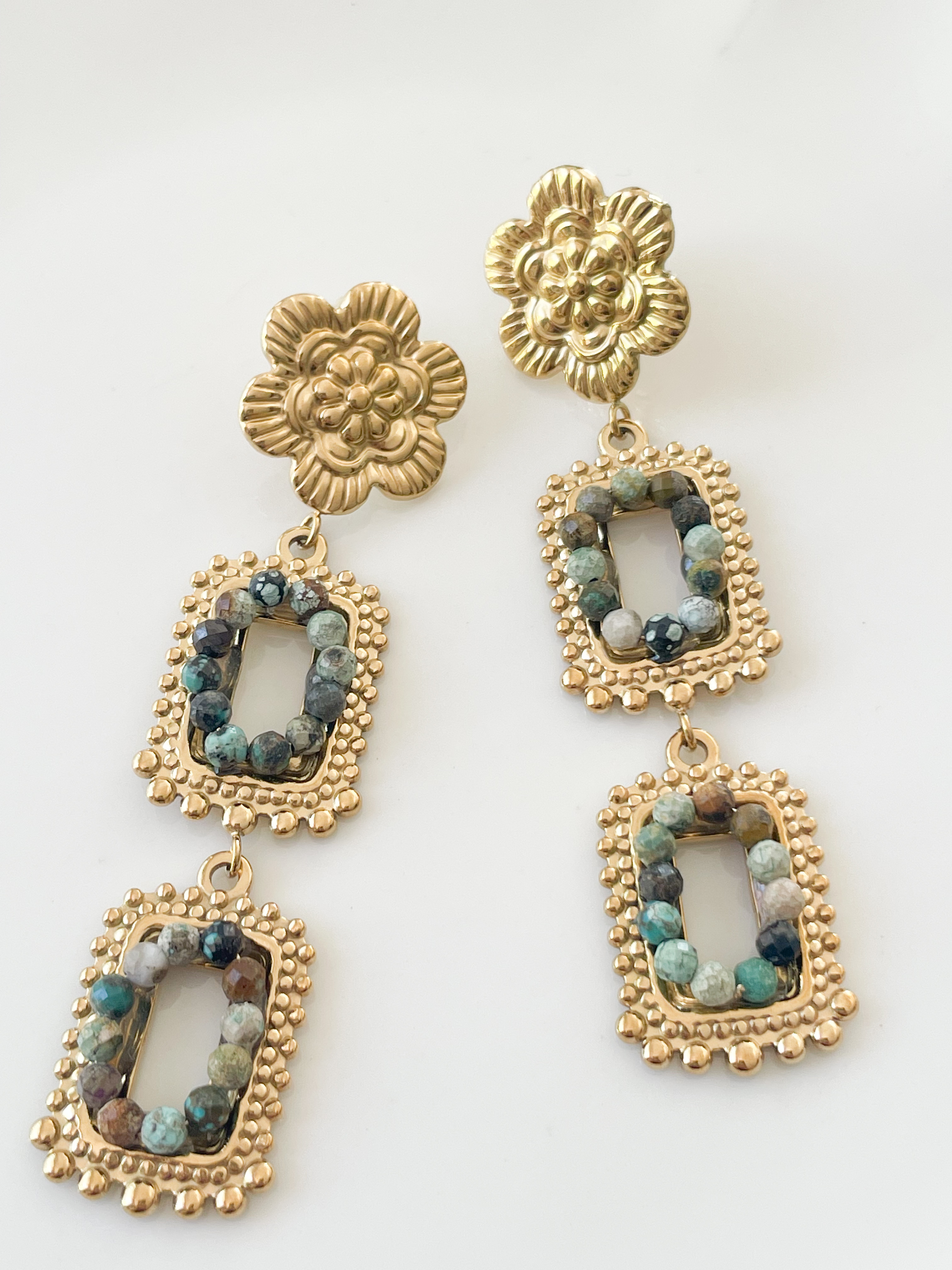Boucles pierres garden vert doré