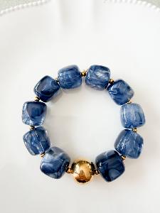 Bracelet perles bleu fonçé doré
