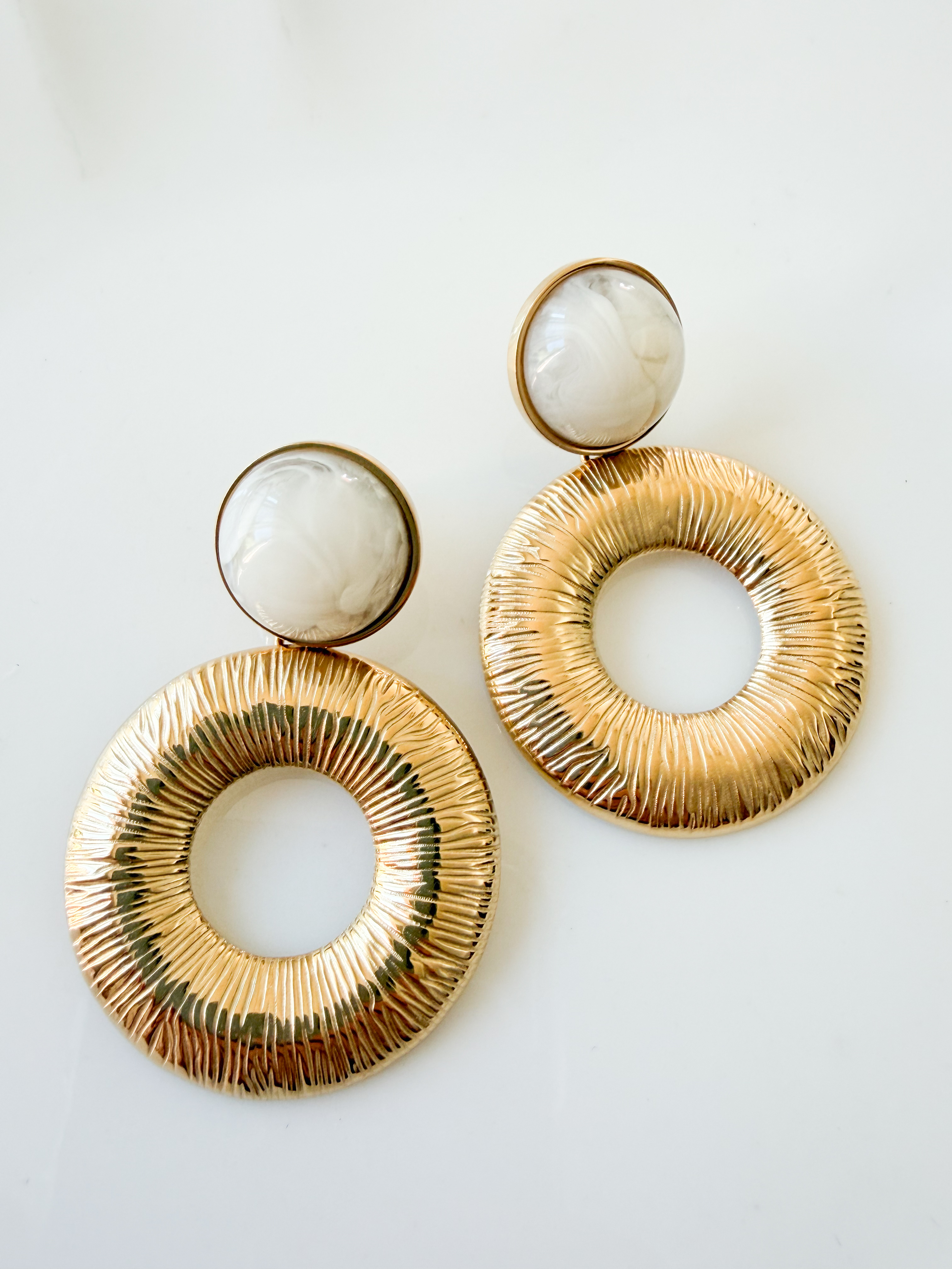 Boucles Brigitte beige doré