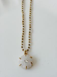 Collier Nymphéa blanc doré