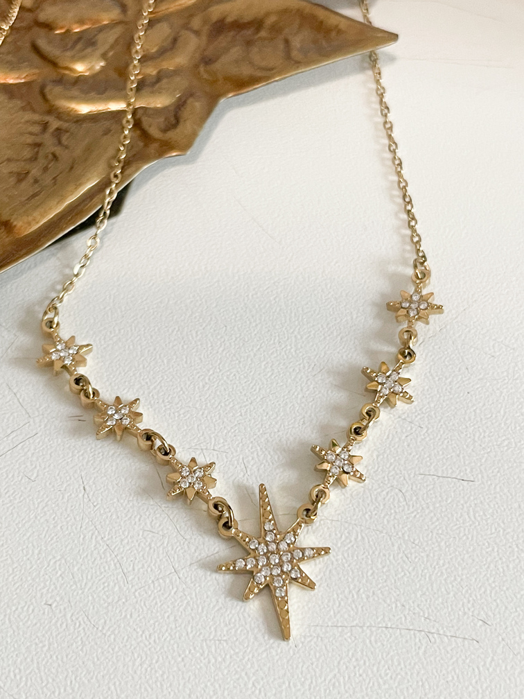 Collier étoiles doré