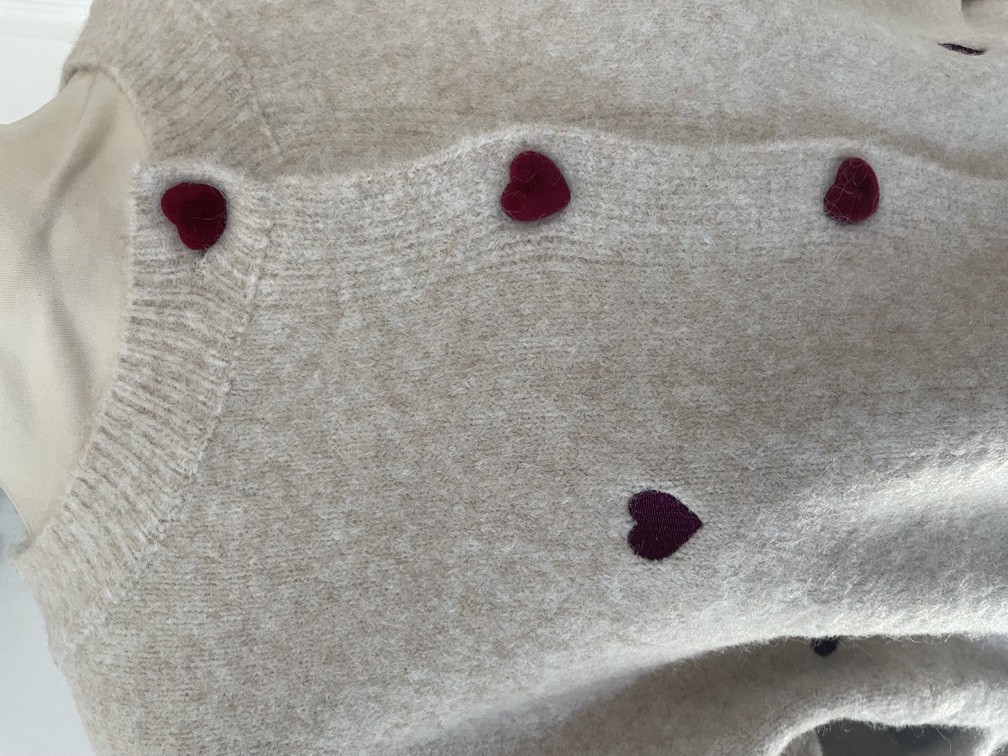 Gilet beige coeur bordeaux taille unique