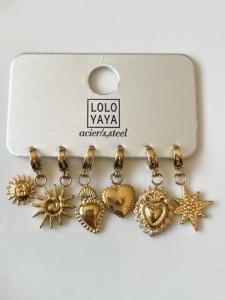 Lot de breloques coeurs dorés
