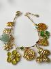 Bracelet breloques fleurs vert doré