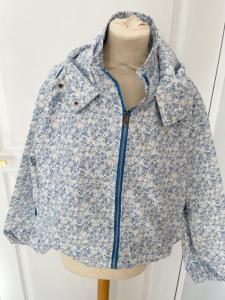 Veste pluie fleurs bleu 40/44